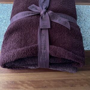 Plush Barefoot Dreams Striped Throw w/Ribbed Trim